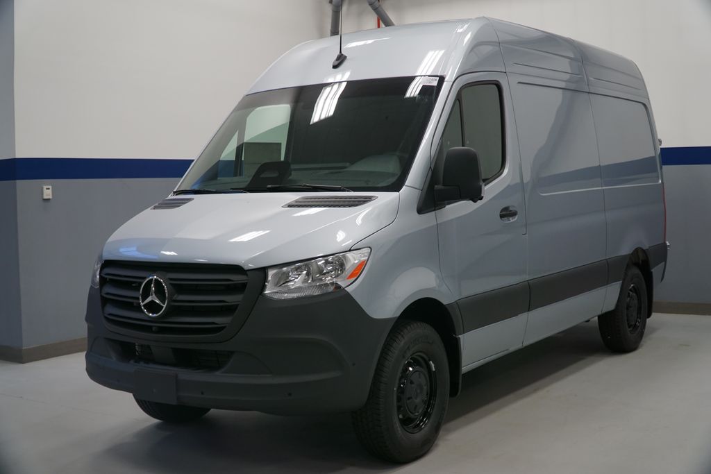 2025 Mercedes-Benz Sprinter Cargo Van Base's photo