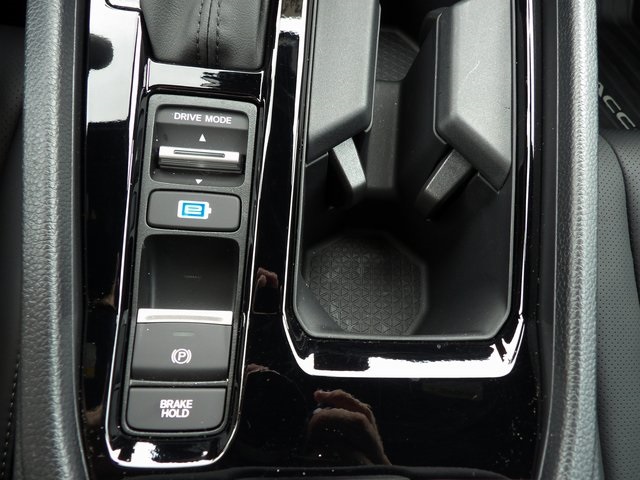 2025 Honda Accord Hybrid Sport-L photo 24