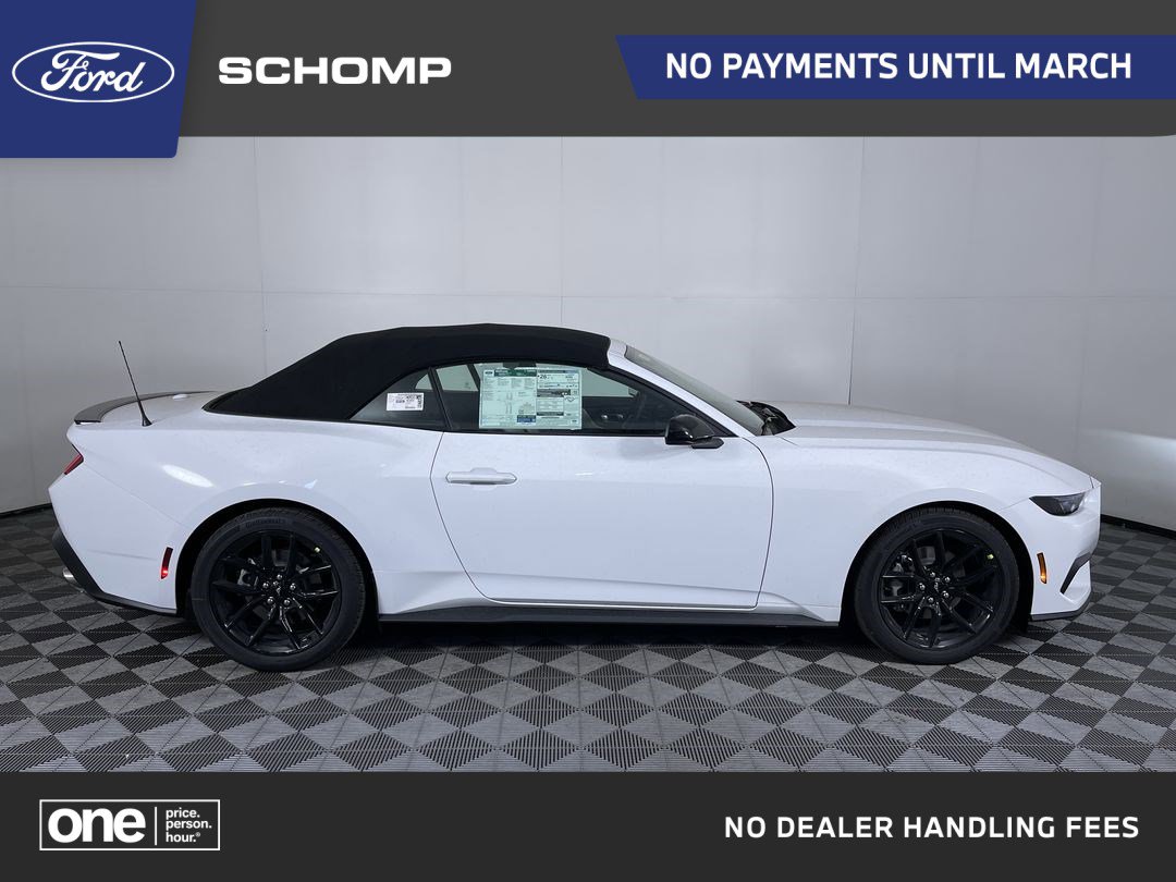 2025 Ford Mustang EcoBoost Premium's photo