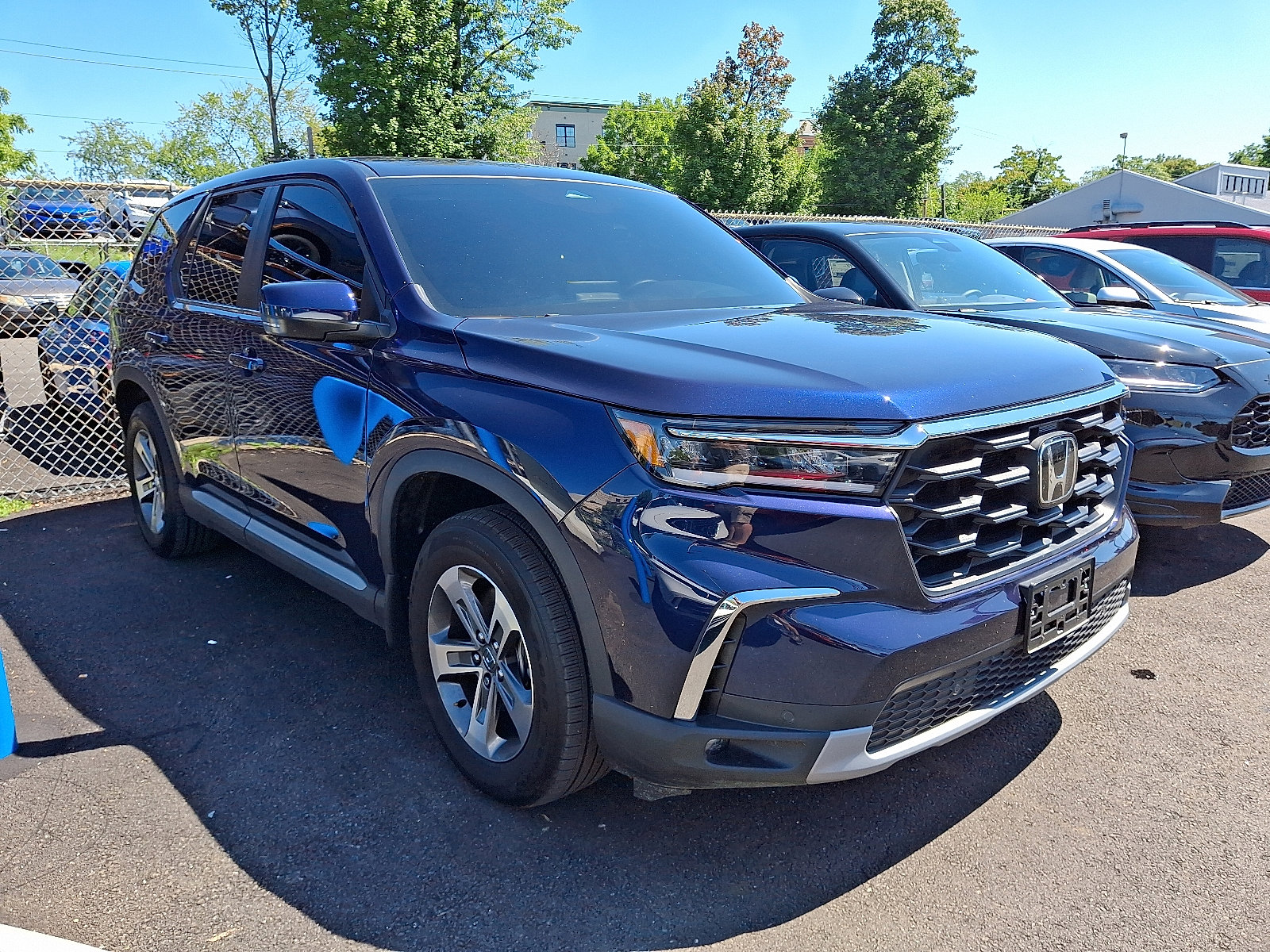2025 Honda Pilot EX-L photo 3