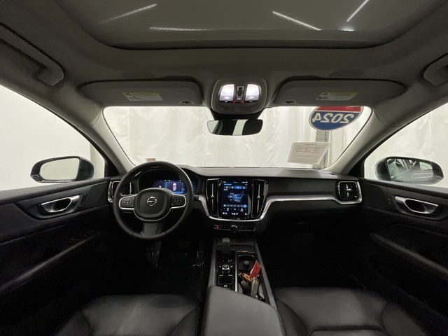 Used 2024 Gray Volvo B5 Core Dark Theme image 16