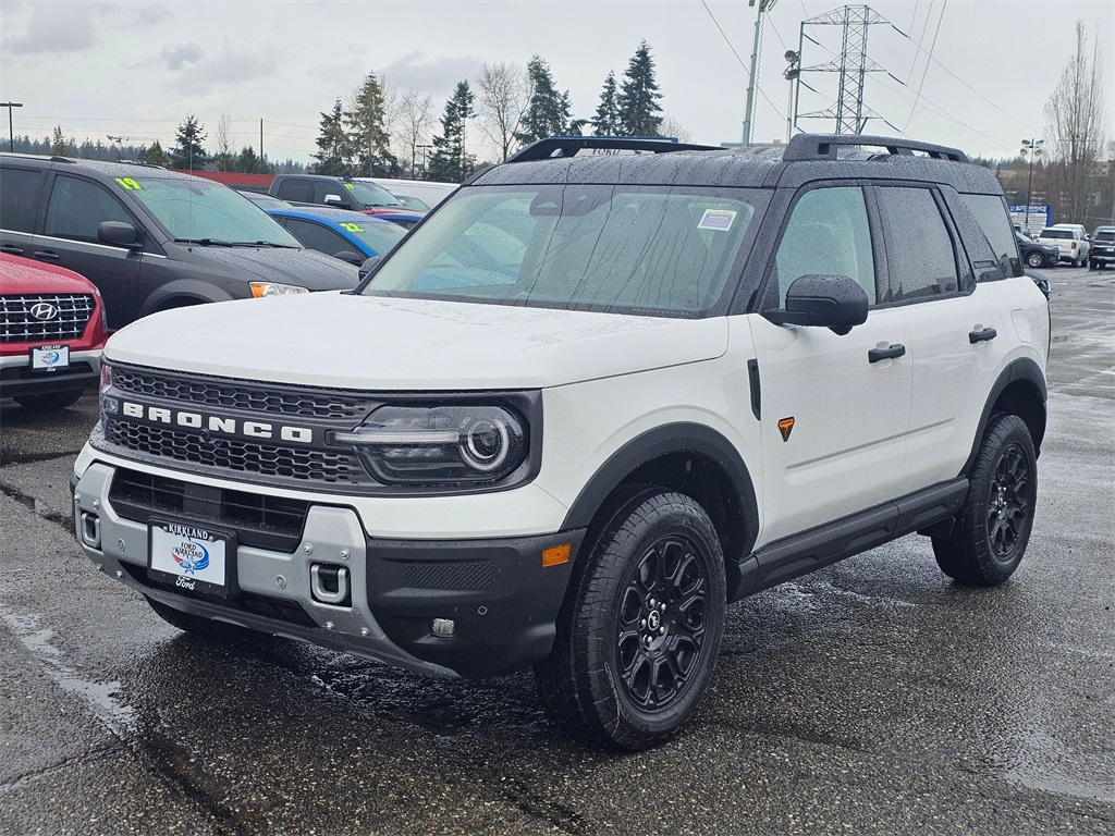 2025 Ford Bronco Sport Badlands photo 2
