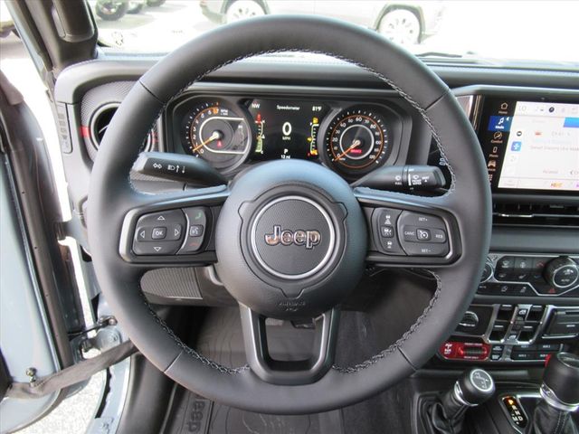 2025 Jeep Gladiator Rubicon photo 18