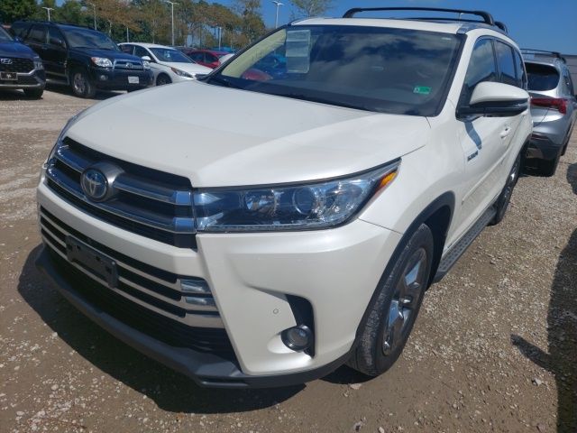 2017 Toyota Highlander Hybrid Limited photo 5