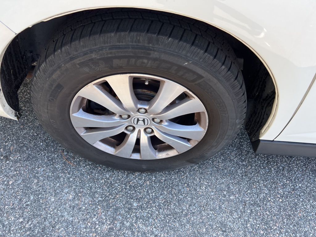 2016 Honda Odyssey EX-L photo 19