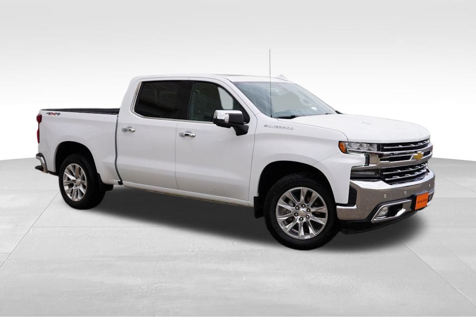 2022 Chevrolet Silverado 1500 LTZ photo 2