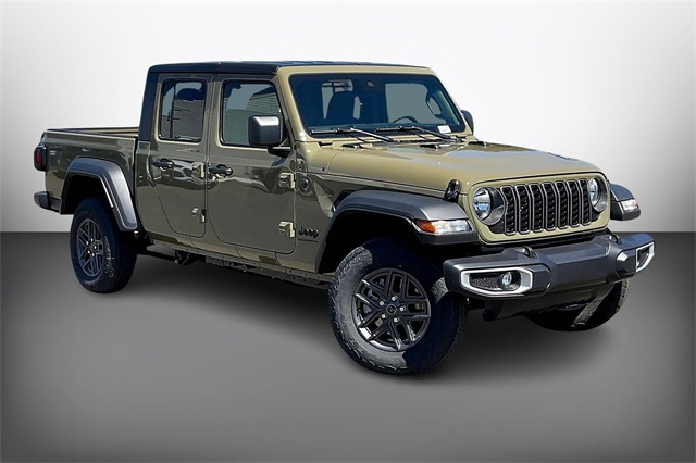 2025 Jeep Gladiator Sport S's photo
