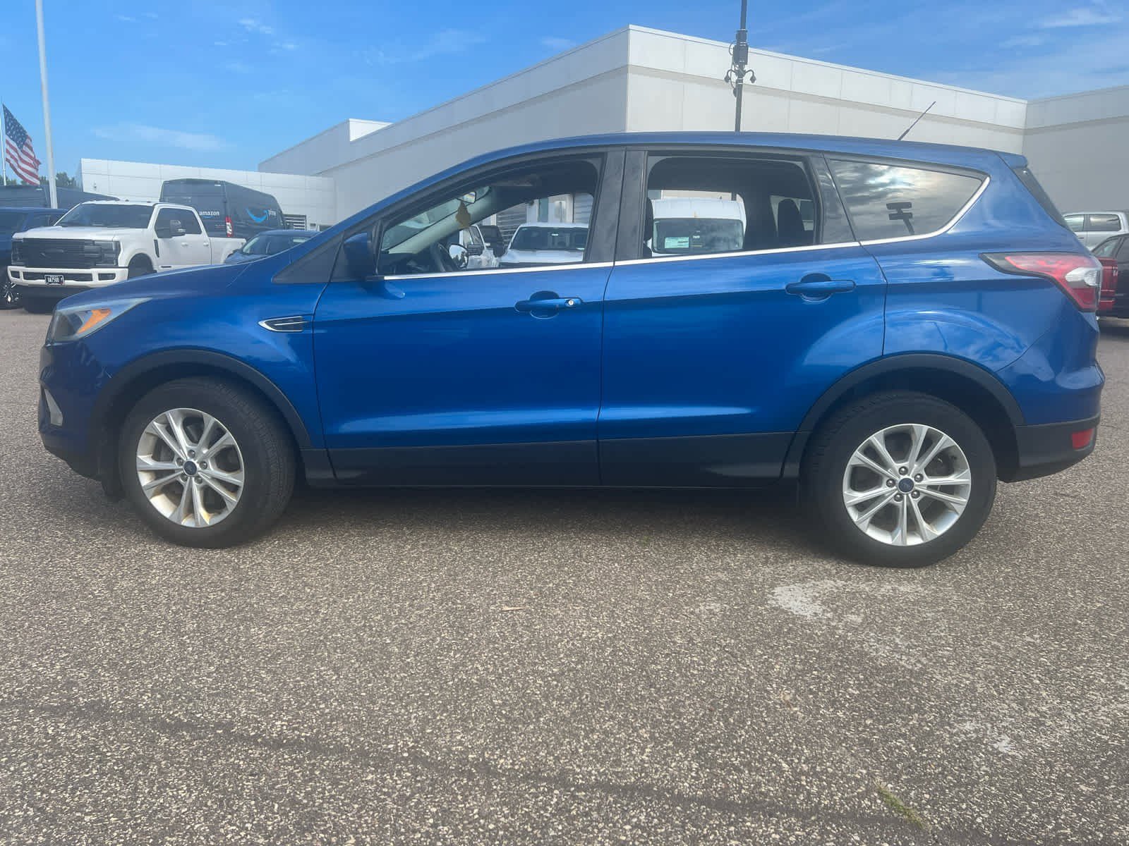 2017 Ford Escape SE photo 4