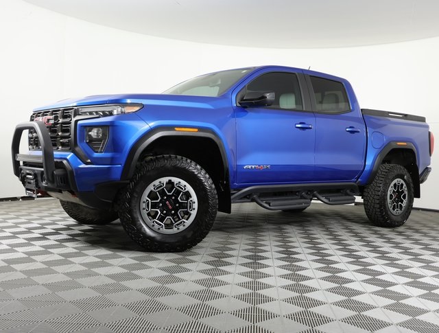 2023 GMC Canyon