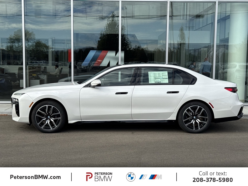 2026 Bmw 760i xDrive photo 2
