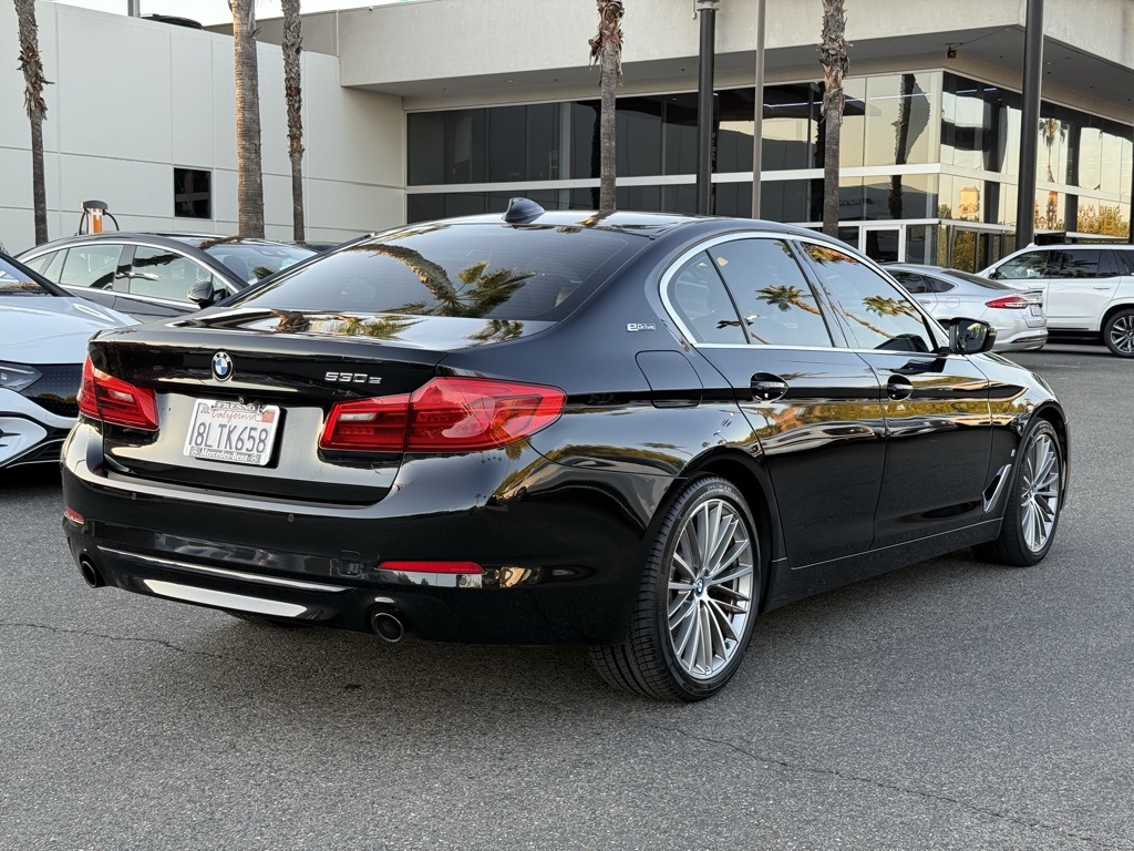 2019 Bmw 530e 5-Series photo 2