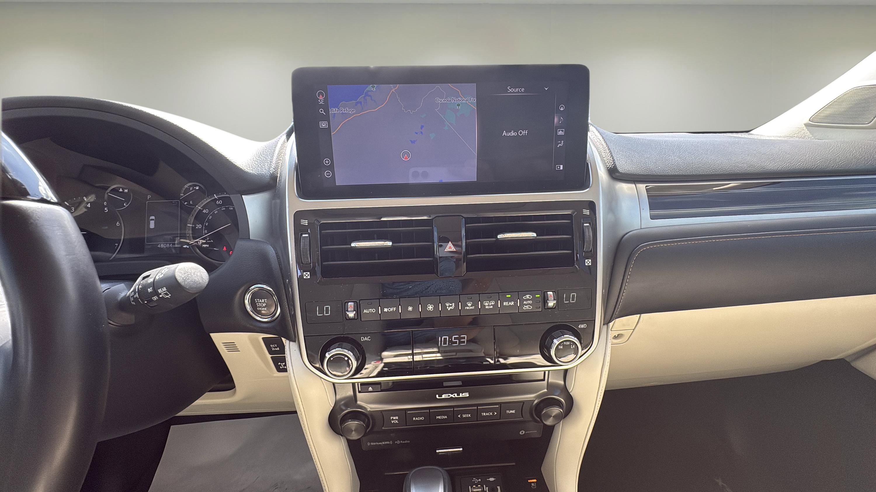 2022 Lexus GX 460 Premium photo 10