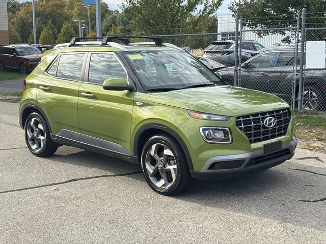 2024 Hyundai Venue SEL Limited photo 2