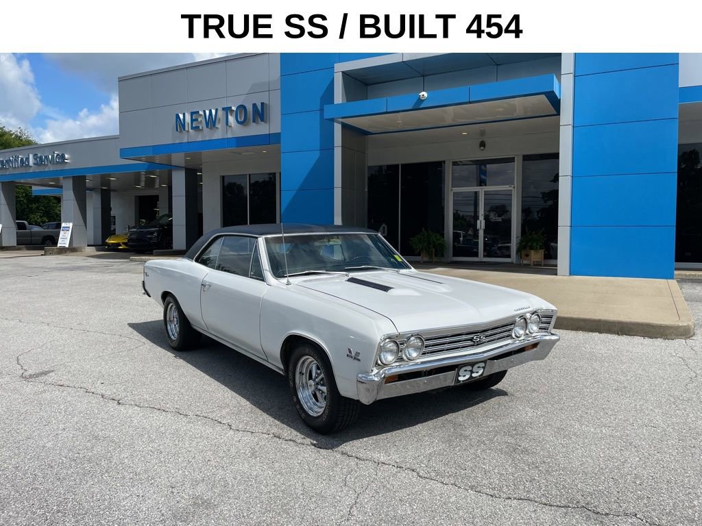 Used 1967 White Chevrolet SS image 1