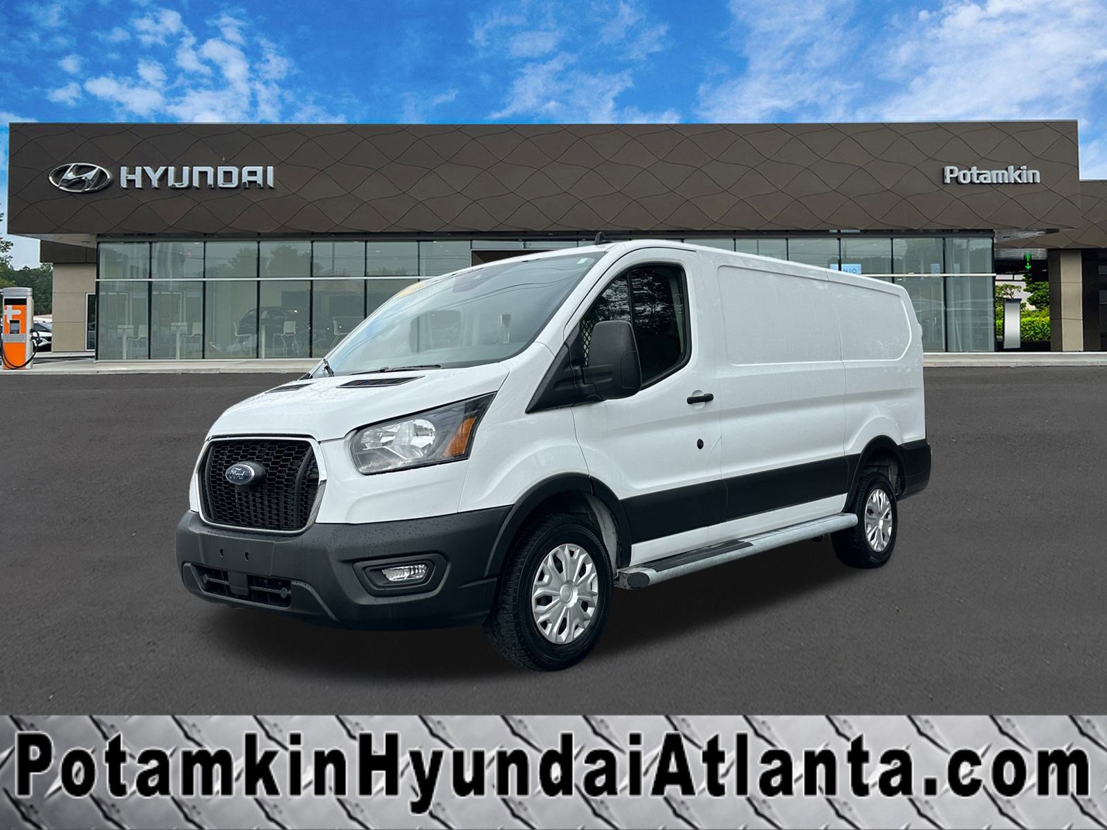 2024 Ford Transit Van Base's photo