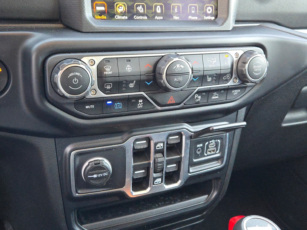 2021 Jeep Wrangler Unlimited Sahara 4xe photo 27