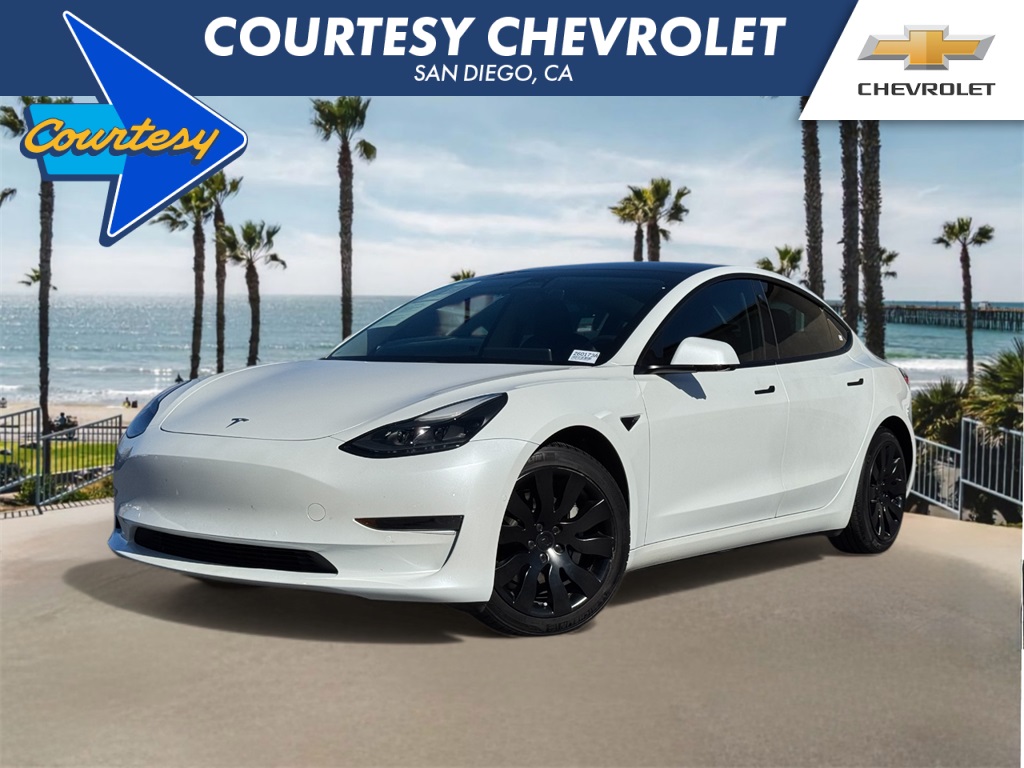 2021 Tesla Model 3 Base's photo