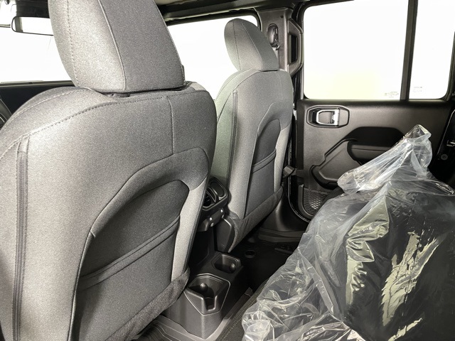 2025 Jeep Gladiator Sport S photo 34