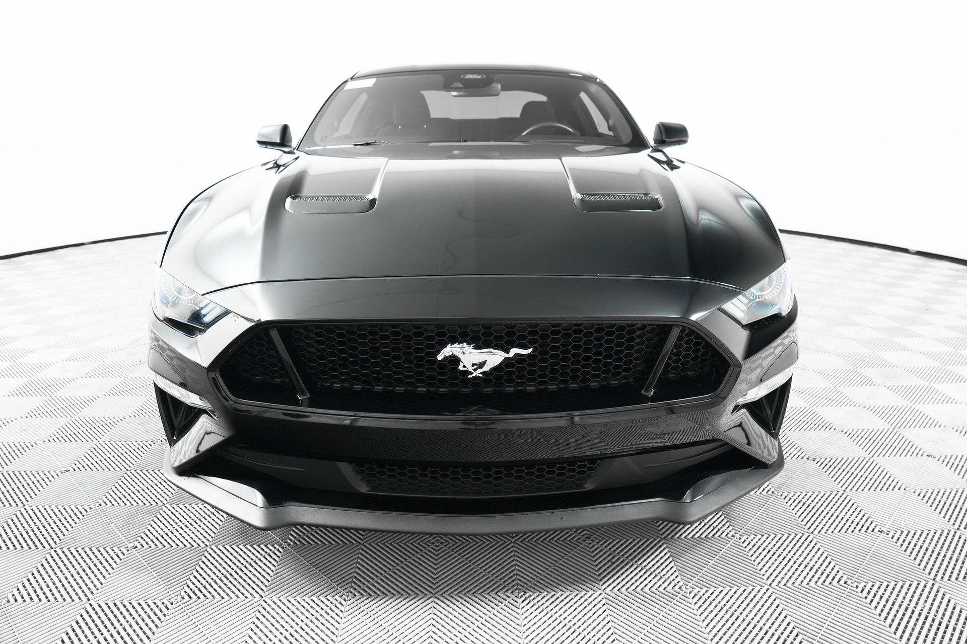 2021 Ford Mustang GT photo 2