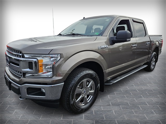 2020 Ford F-150 XLT photo 3