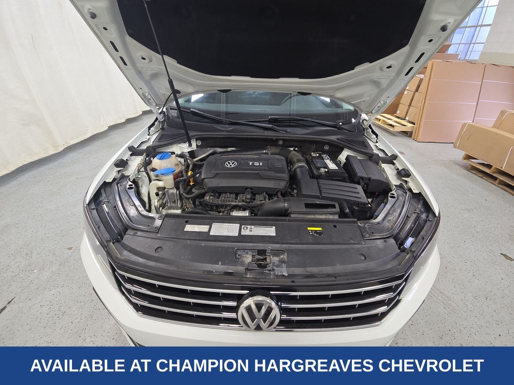 2017 Volkswagen Passat S photo 27
