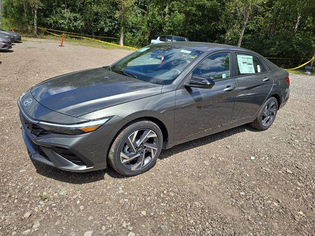 2025 Hyundai Elantra Blue