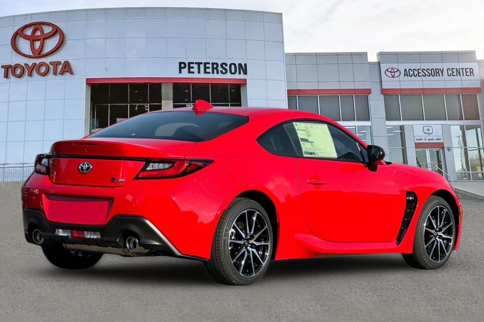 2025 Toyota GR86 Base photo 4