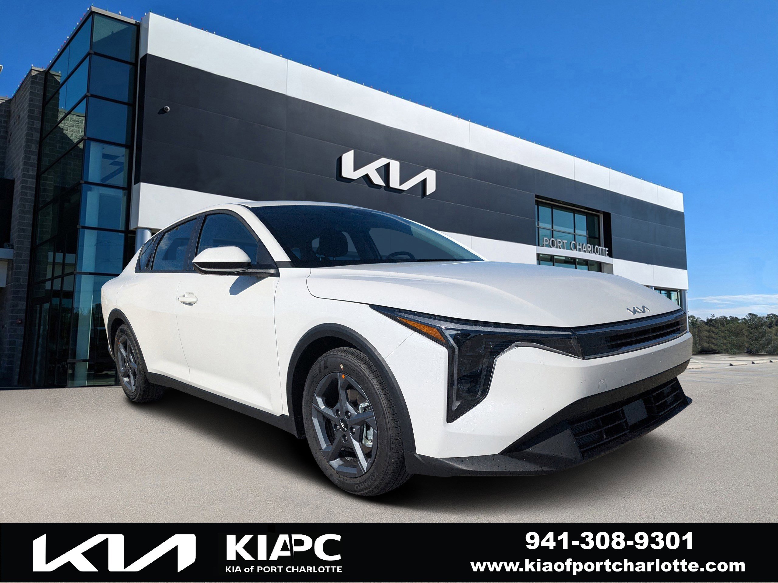 2025 Kia K4 LXS's photo