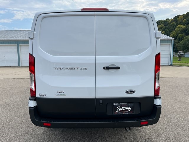 2025 Ford Transit Cargo Van photo 5