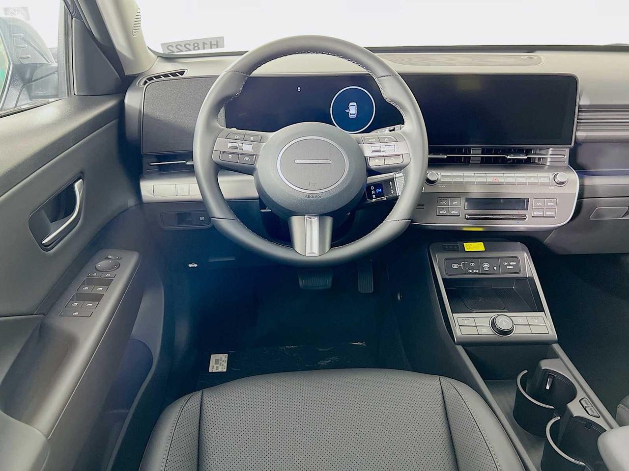 2026 Hyundai Kona SEL photo 11