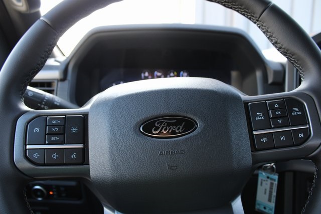 2025 Ford F-150 XLT photo 11