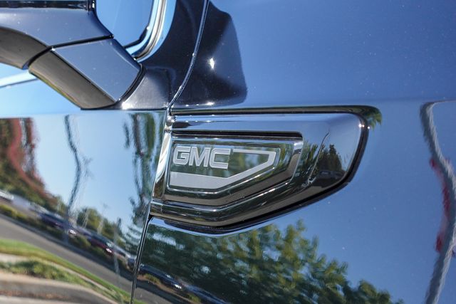 2024 Gmc Yukon Denali photo 4