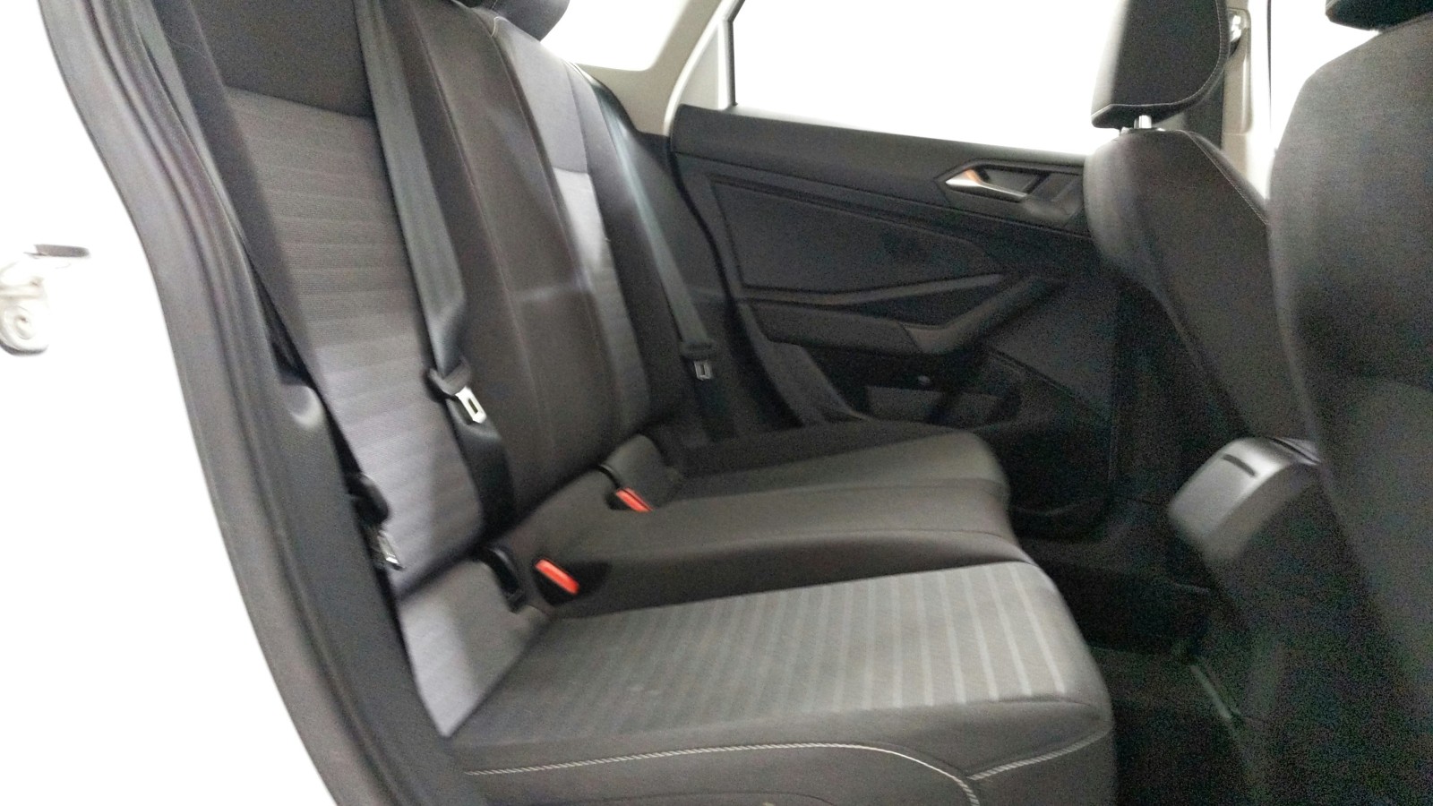 Used 2024 WHITE Volkswagen S image 30