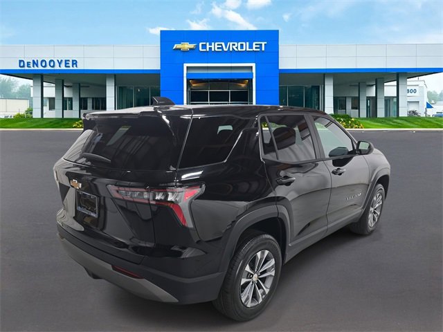 2026 Chevrolet Equinox LT photo 4