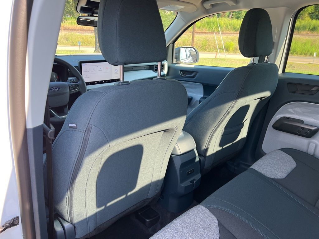 2025 Ford Maverick XLT photo 28