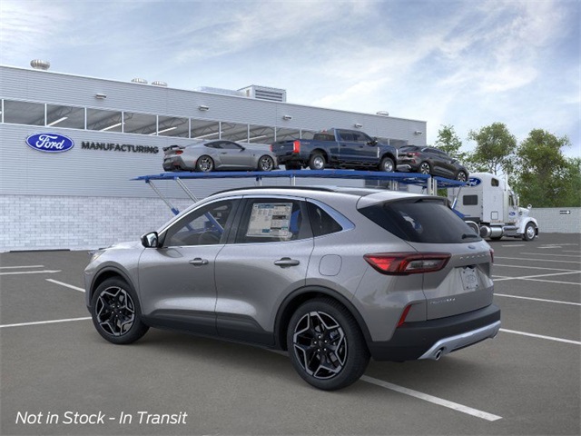 2026 Ford Escape Hybrid Platinum photo 3