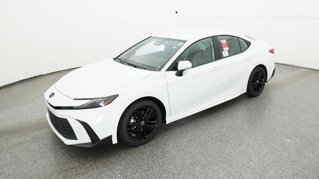 2026 Toyota Camry SE's photo
