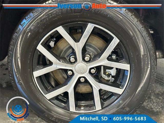 2025 Jeep Grand Cherokee Limited photo 4