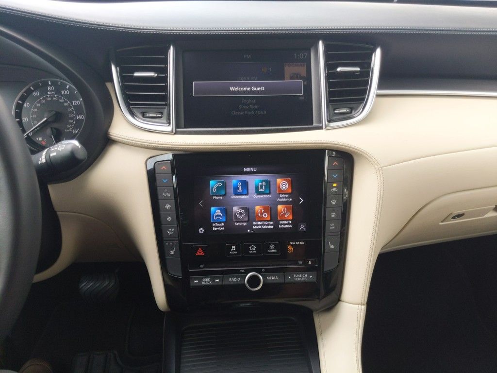 2022 Infiniti QX50 Luxe photo 19