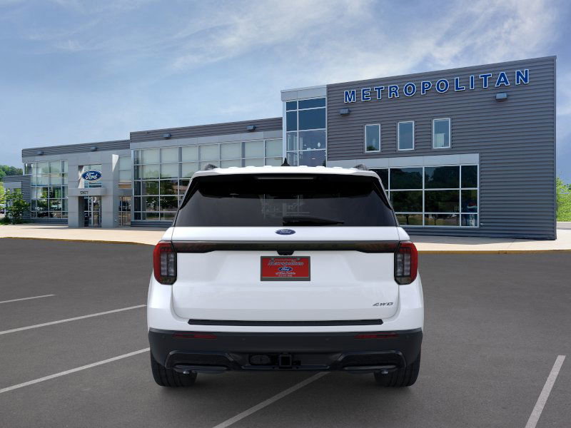 2025 Ford Explorer ST-Line photo 3