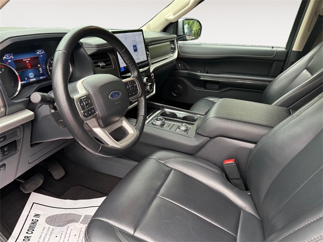 2024 Ford Expedition XLT photo 9