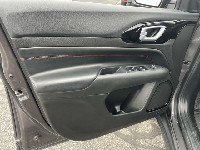 2024 Jeep Compass Trailhawk photo 20
