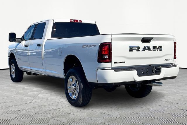 2025 Ram 2500 Big Horn photo 3