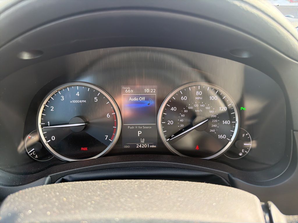 2019 Lexus NX 300 Luxury photo 2