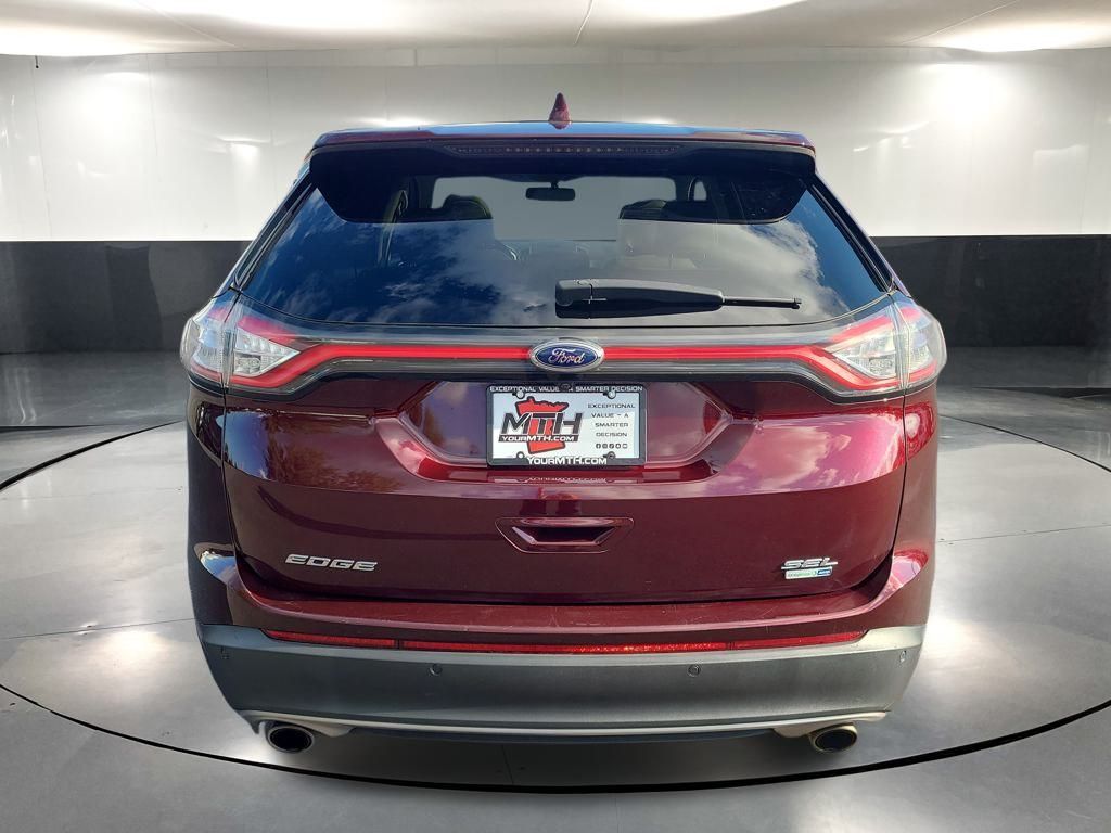 2018 Ford Edge SEL photo 4