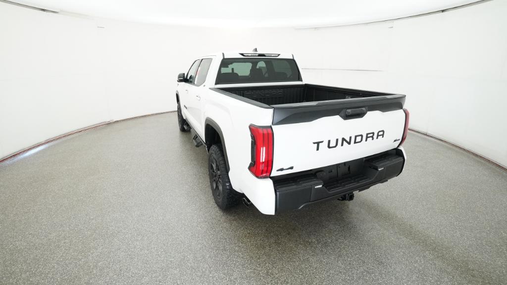 2025 Toyota Tundra SR5 CrewMax photo 11