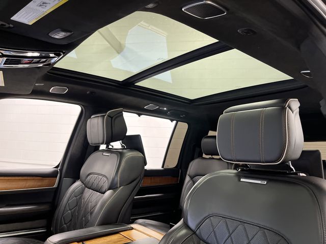 2022 Jeep Grand Wagoneer III photo 7