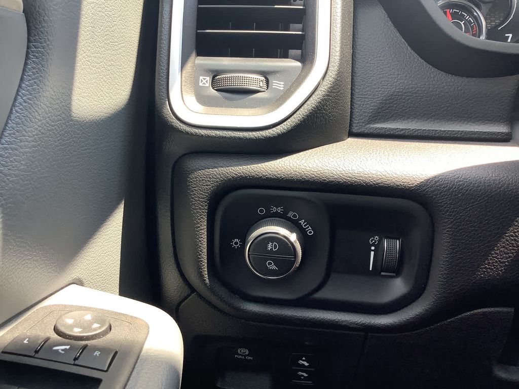 2023 Ram 1500 Big Horn Lone Star photo 9