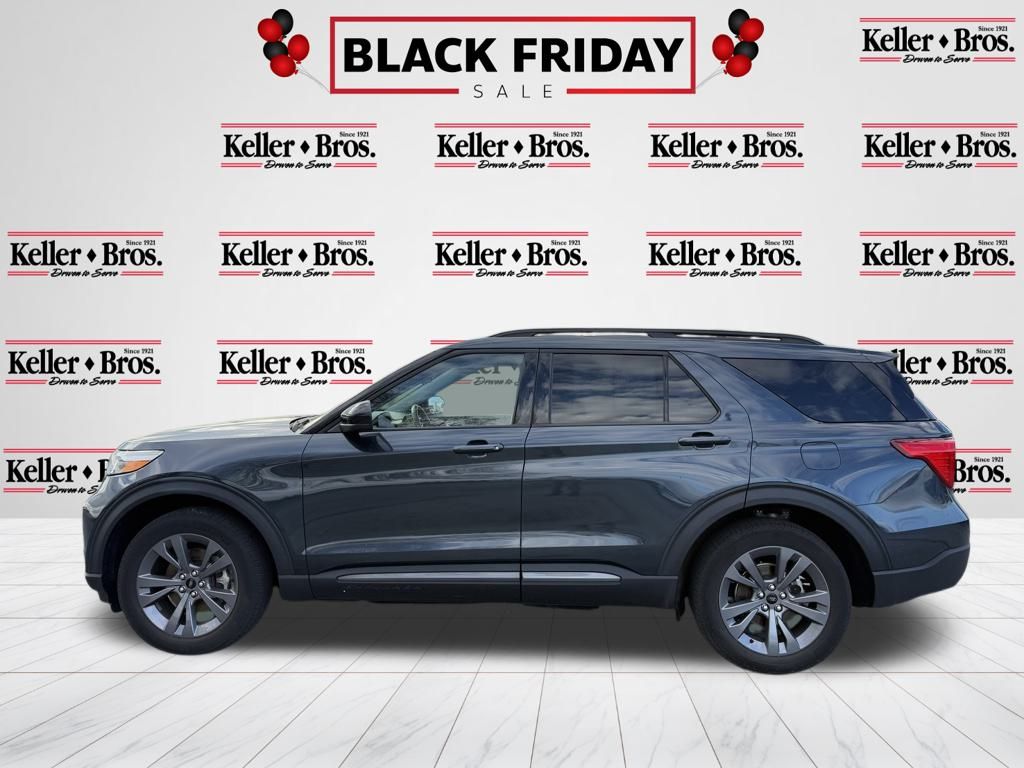 2022 Ford Explorer XLT photo 2