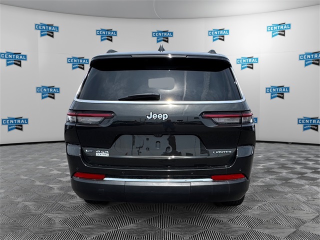 2022 Jeep Grand Cherokee Limited photo 4